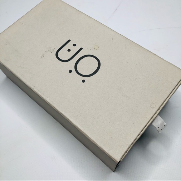 Urban Outfitters Leather Jules Loafer Mule in Black
Min Wear Sz 10 fits like 9 - Picture 8 of 9